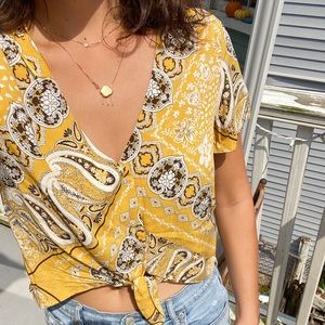 Bershka yellow top